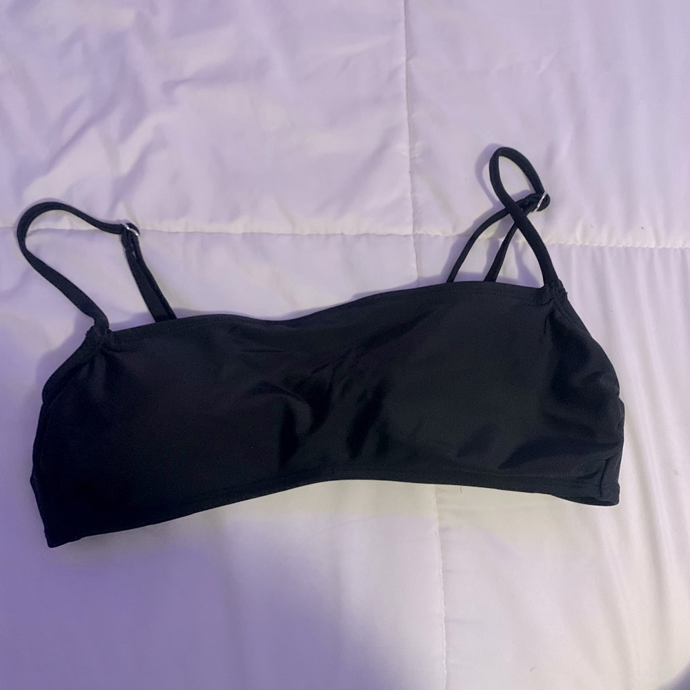 Black bikini top